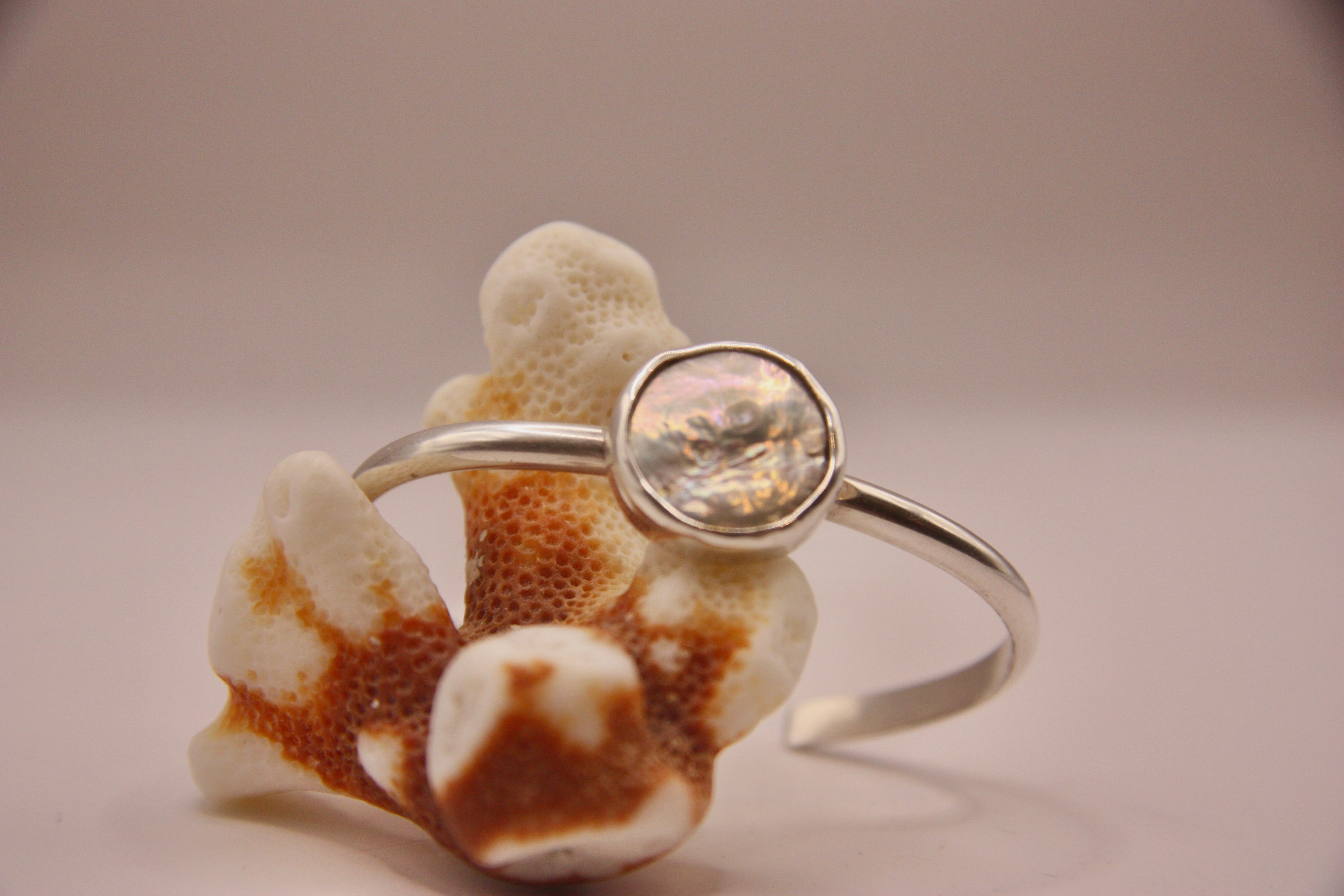 Pearl Single Band Cuff