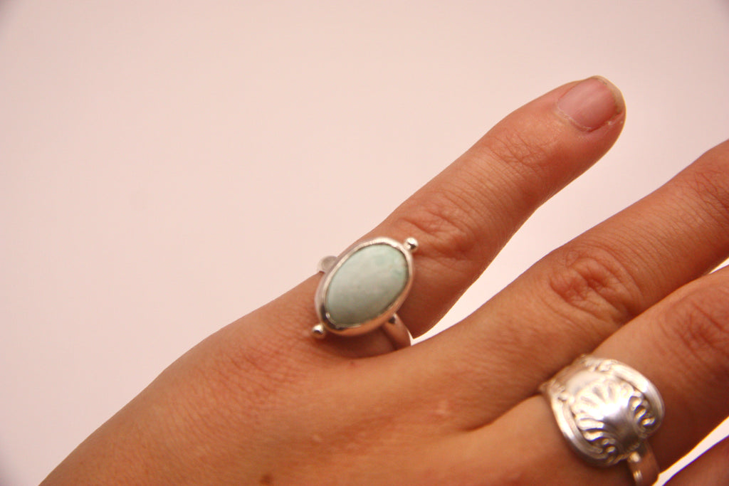 Turquoise dot pinky ring